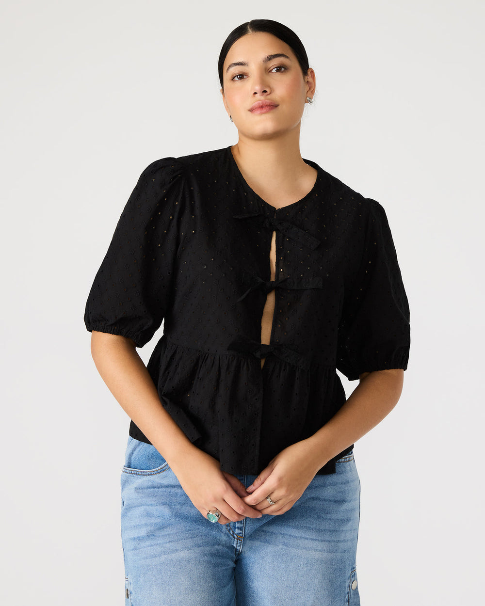 PAULA Top Black Short-Sleeved Tie-Front Eyelet Top | Steve Madden US
