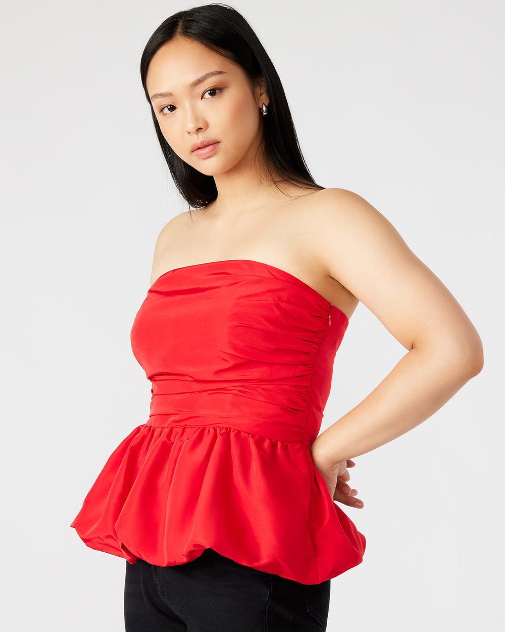 AMARI Top Red | Women's Bubble-Hem Taffeta Strapless Top | Steve Madden Sale