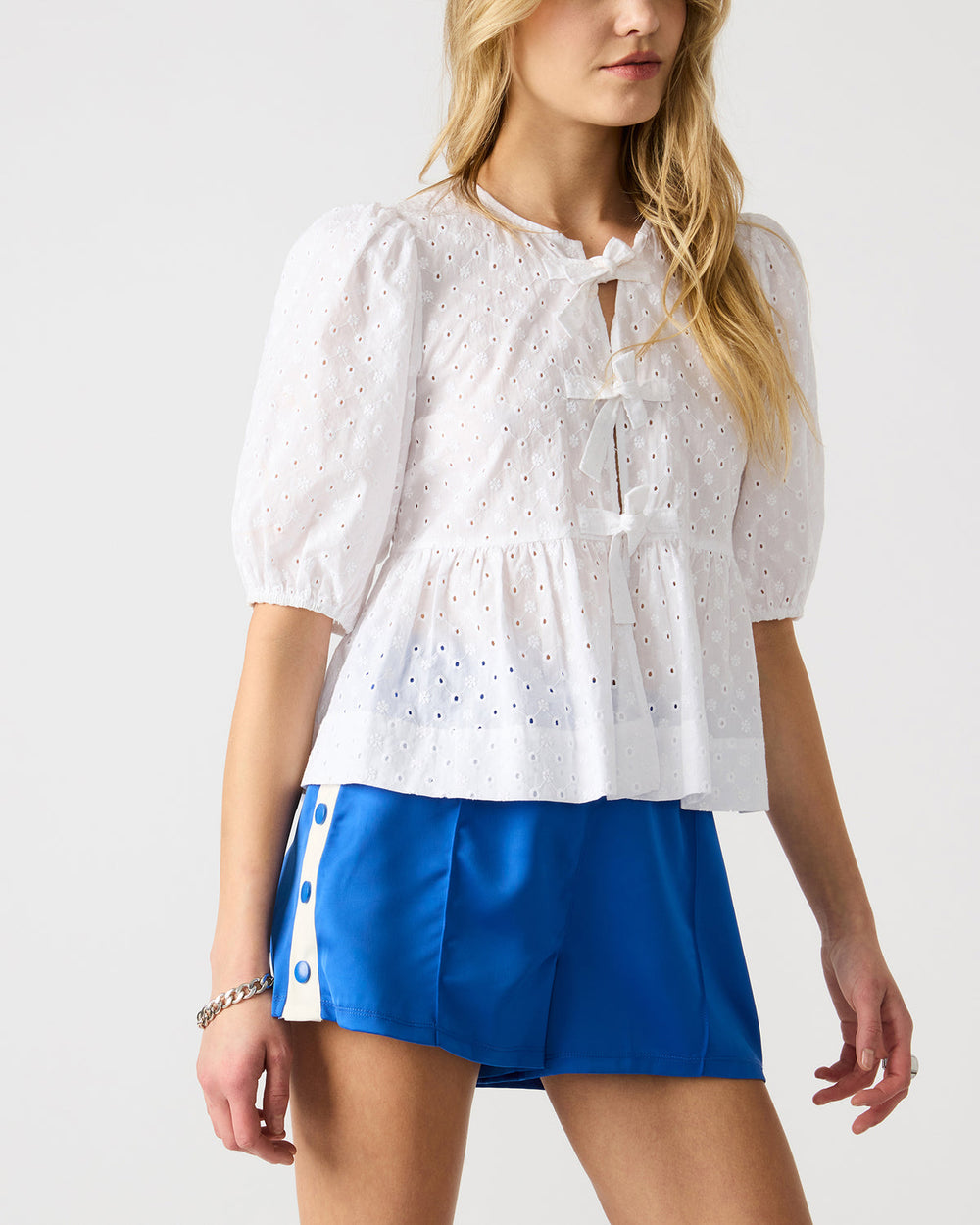 PAULA Top White Short-Sleeved Tie-Front Eyelet Top | Steve Madden Sale