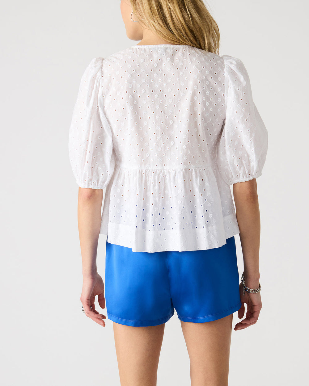 PAULA Top White Short-Sleeved Tie-Front Eyelet Top | Steve Madden Sale