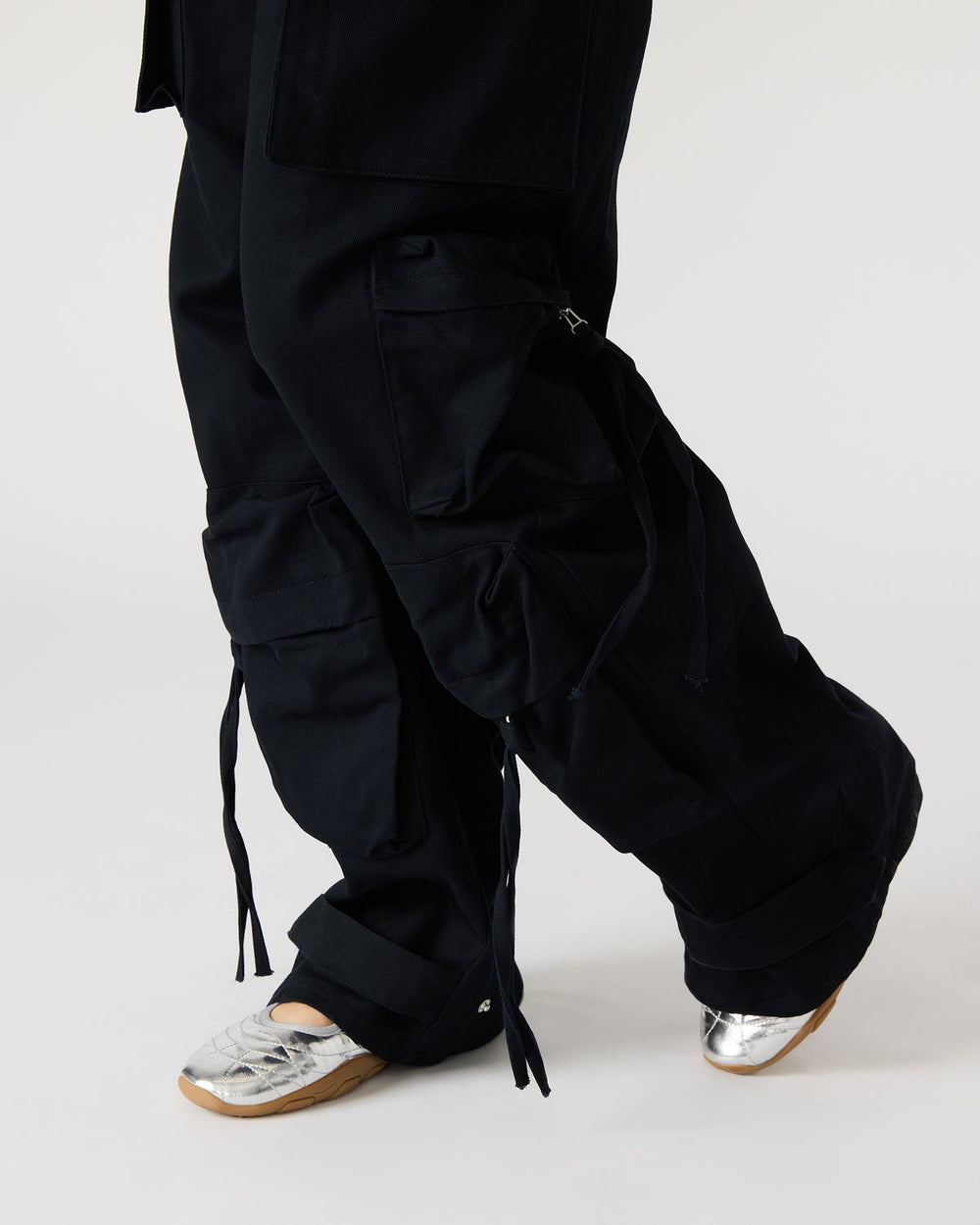 DUO Black Women's Utility Cargo Pants | Steve Madden on Sale