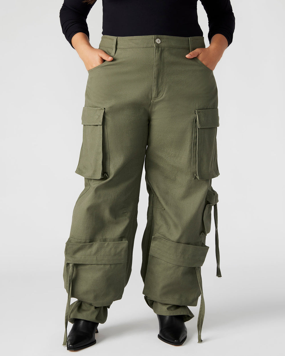 DUO Olive Women's Utility Cargo Pants | Steve Madden US
