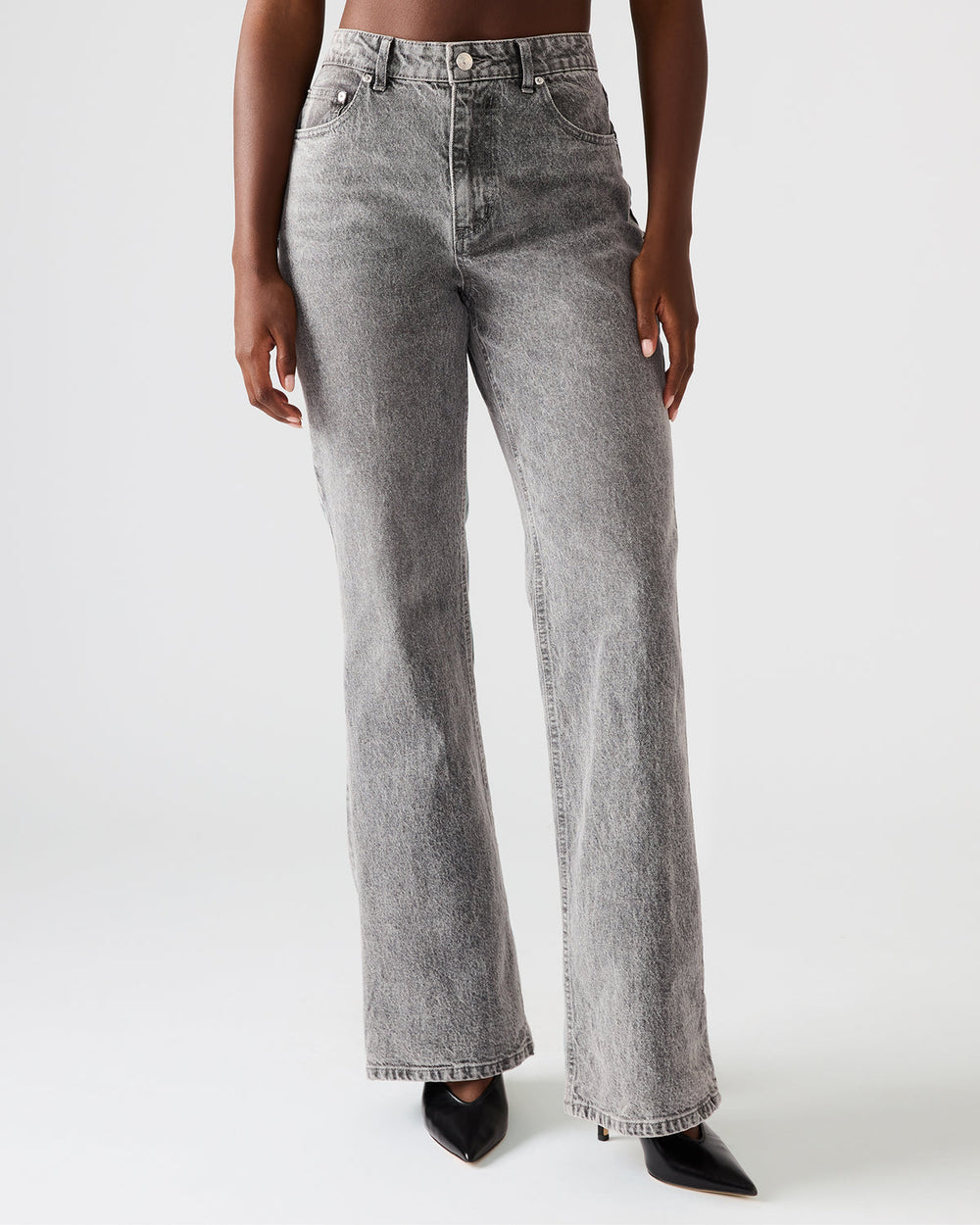 IRYS Fog Denim Straigh-Leg Women's Jean | Steve Madden discount