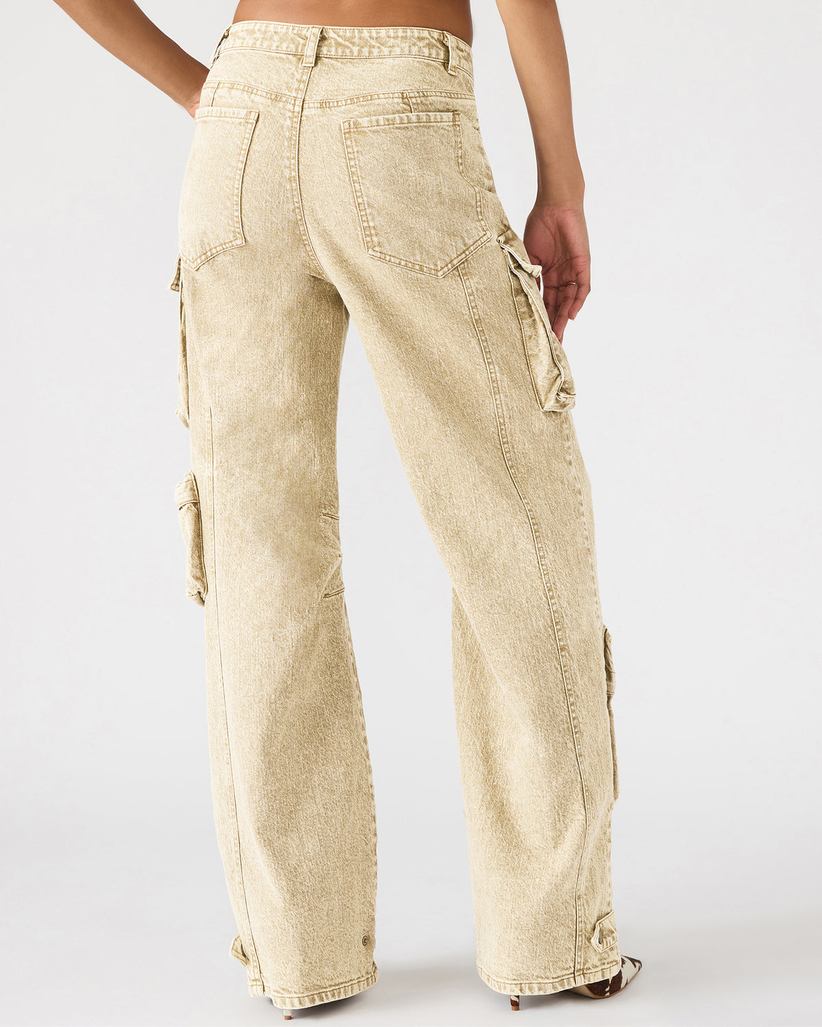 DUO Cafe Au Lait Women's Utility Cargo Pants | Steve Madden discount