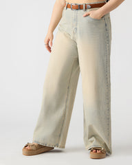 MAGNUS Women's Washed Denim Wide-Leg Jeans | Steve Madden Sale