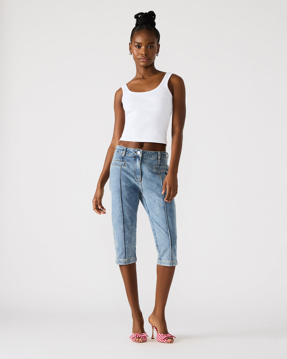 SKINNY DELRAY Denim Women's Fitted Capri Pants | Steve Madden near me