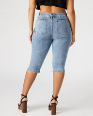 SKINNY DELRAY Denim Women's Fitted Capri Pants | Steve Madden near me