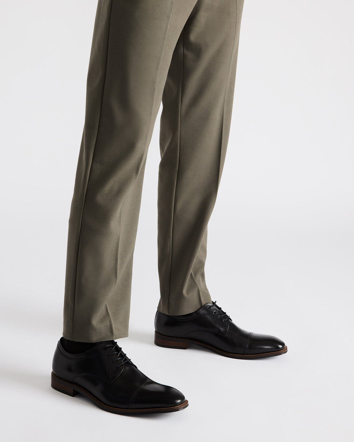 HASEN Black Leather Men's Lace-Up Dress Shoe | Steve Madden near me
