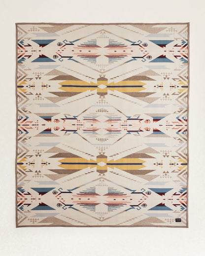 Pendleton White Sands Jacquard Bedding Set