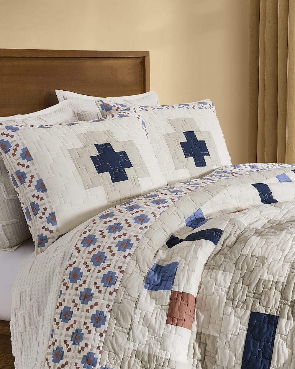 Pendleton Shop The Meadow Summit Cotton Quilt Set With Shams