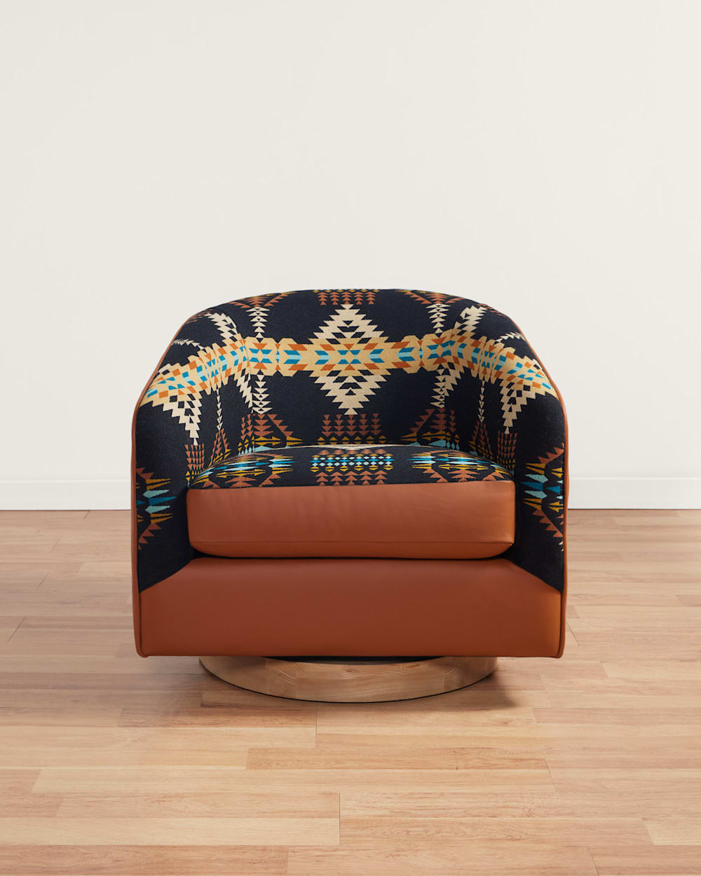 Pendleton Shop Cozy Rancho Arroyo Barrel Chair for Living Room